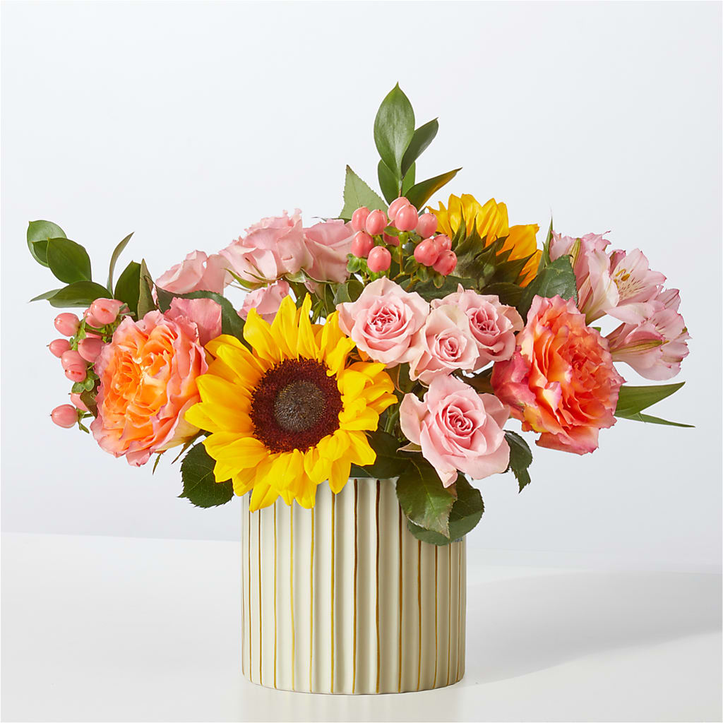 Sun's Out Bouquet – Homestead Flower Company Inc, Homestead FL