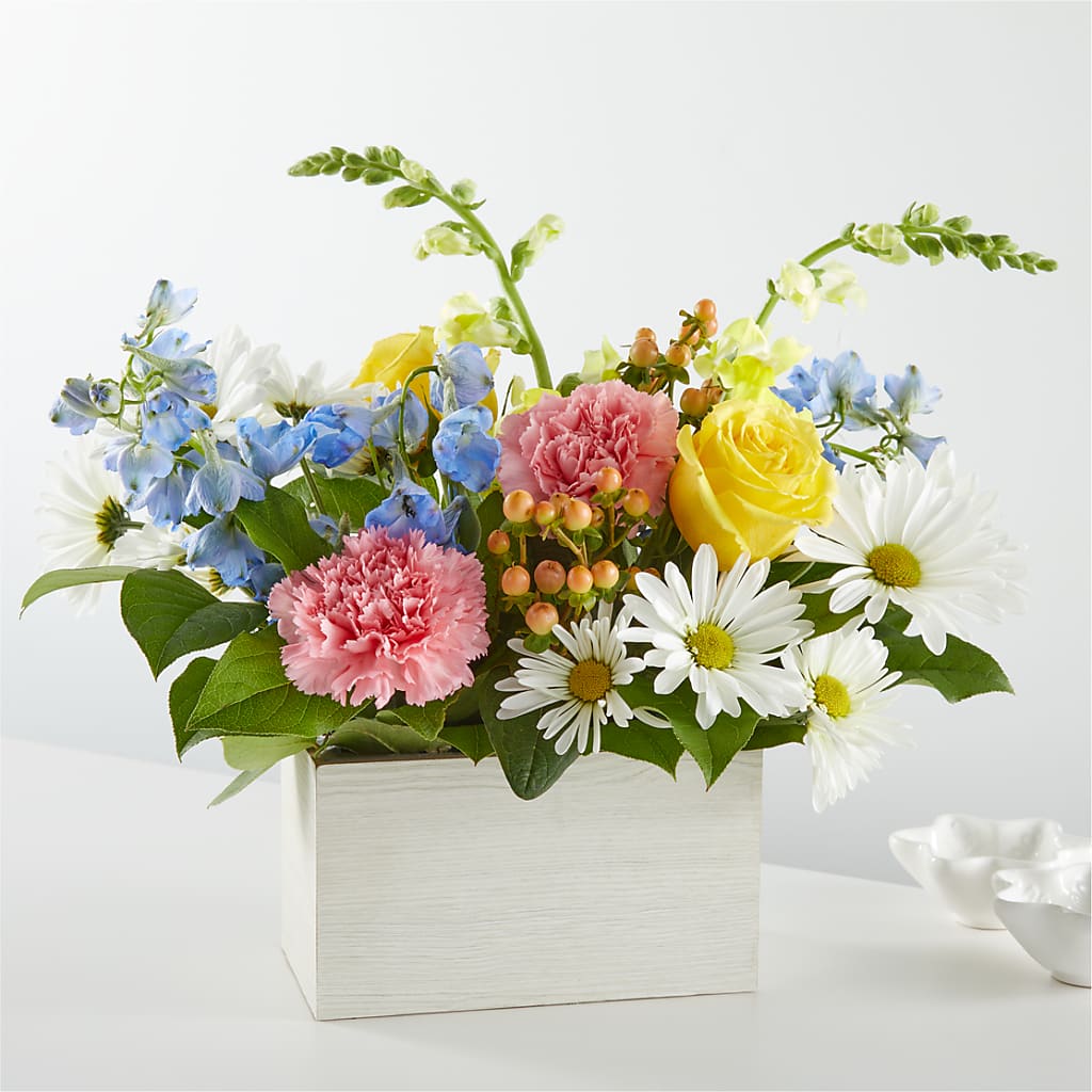 Sun Salutation Box Bouquet – Homestead Flower Company Inc, Homestead FL