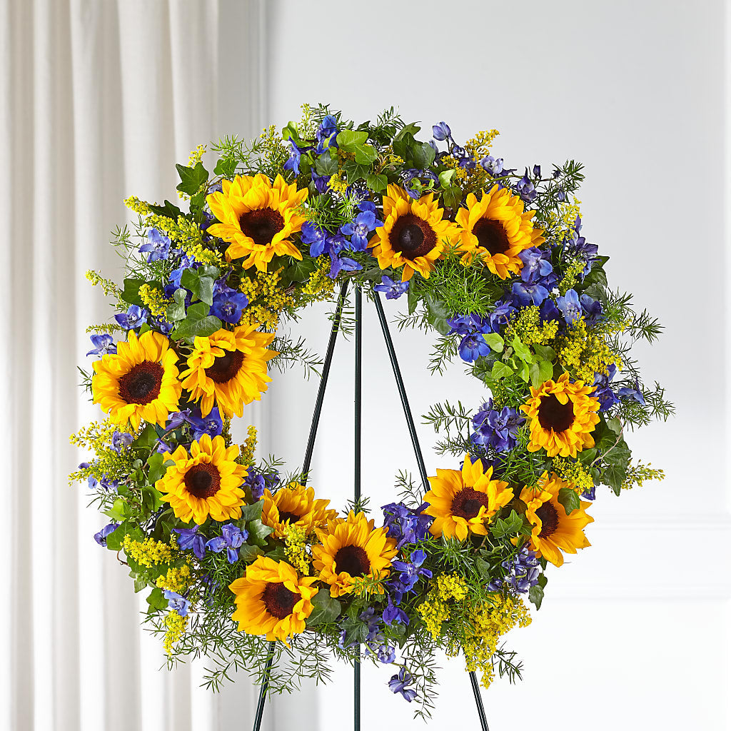 Bright Rays Wreath – Homestead Flower Company Inc, Homestead FL