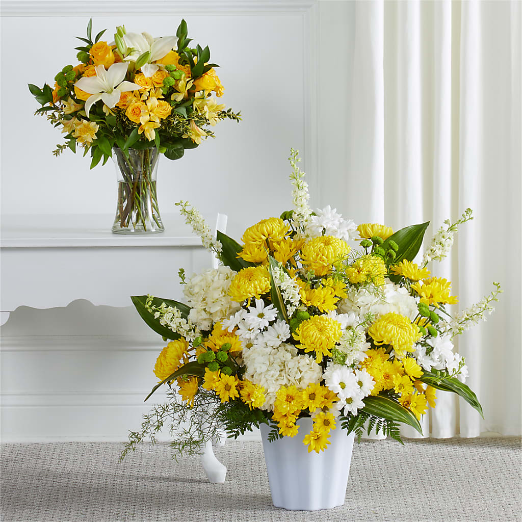 Warm Remembrance Bundles – Homestead Flower Company Inc, Homestead FL