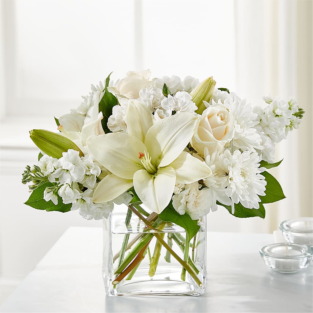 Gentle Breeze Bouquet – Homestead Flower Company Inc, Homestead FL