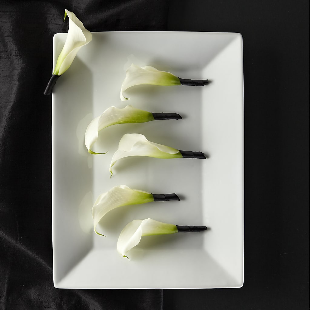 Calla Lily Promise Boutonniere – Homestead Flower Company Inc, Homestead FL