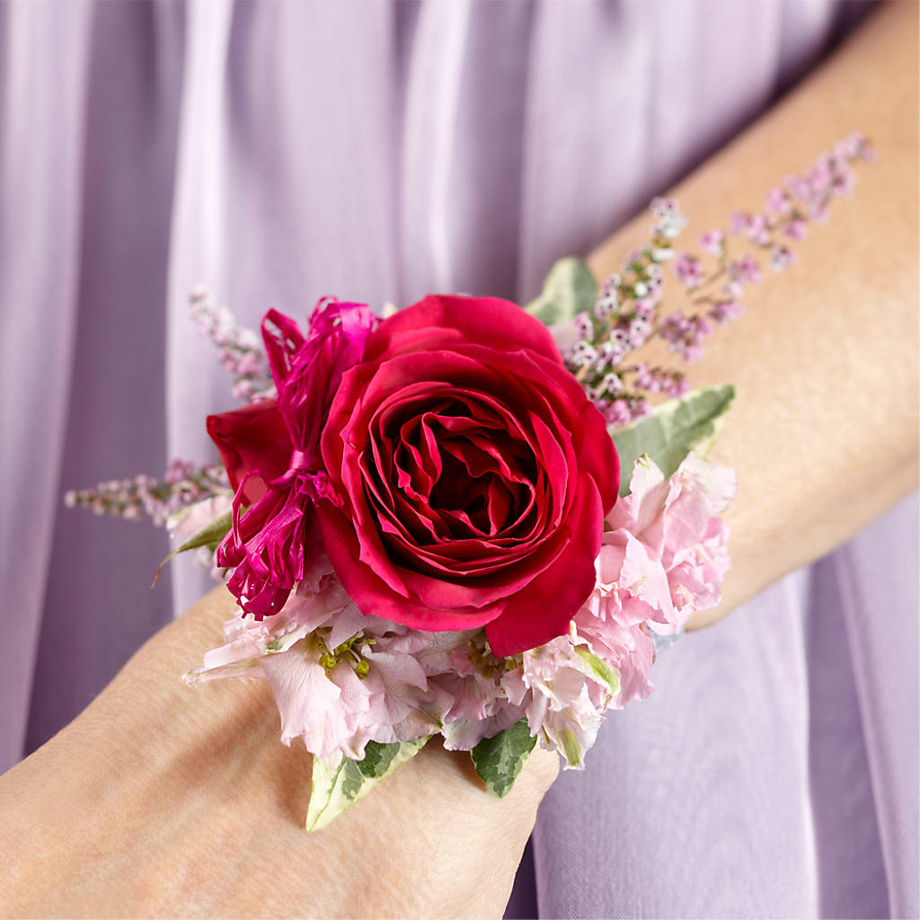 Rose Charm Corsage – Homestead Flower Company Inc, Homestead FL
