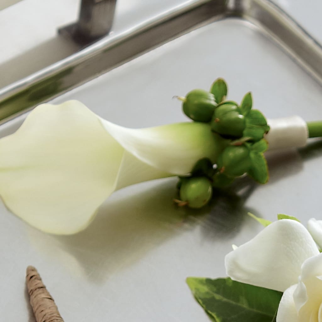 White Calla Boutonniere – Homestead Flower Company Inc, Homestead FL