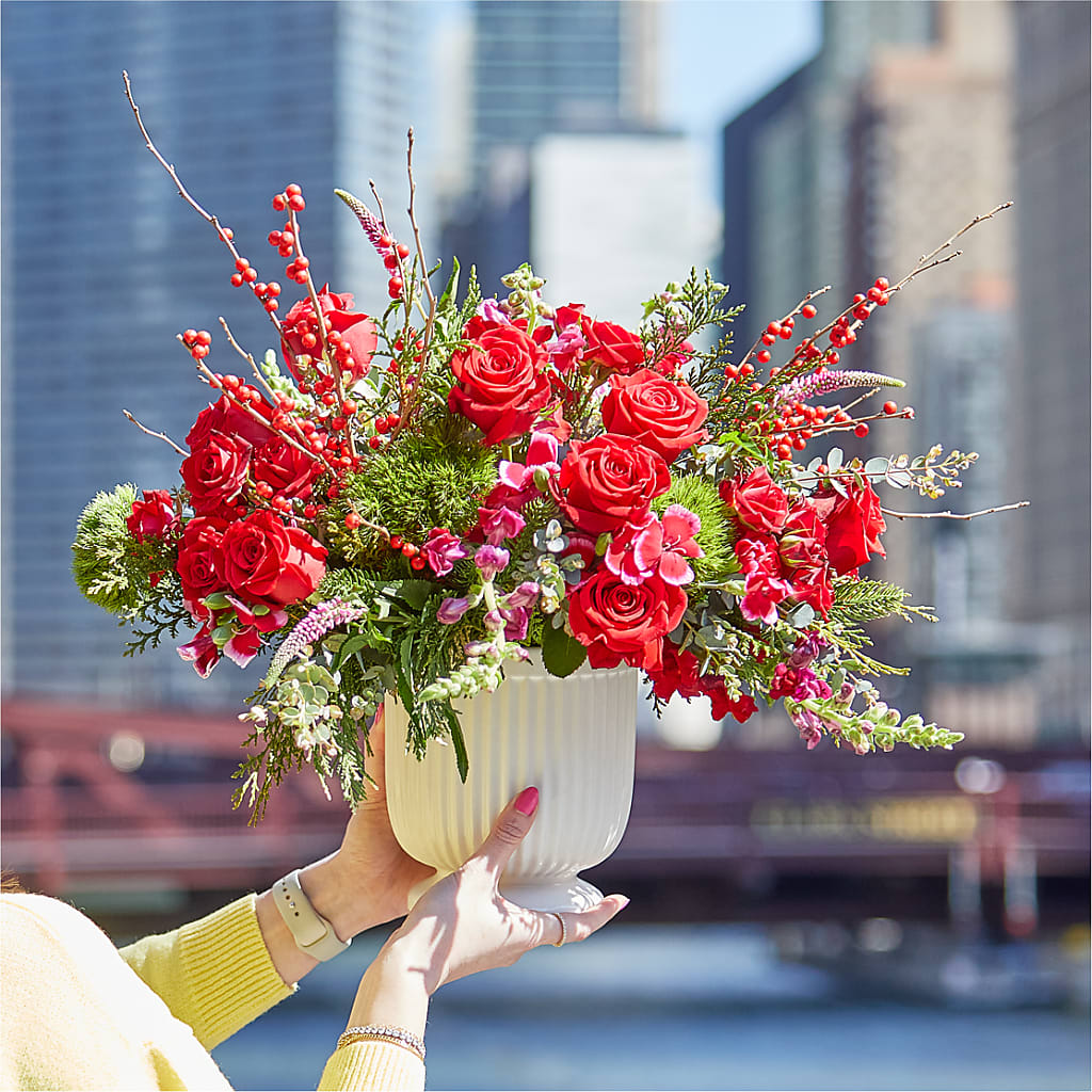 Big Red Bow Bouquet –  Homestead Flower Company Inc, Homestead FL