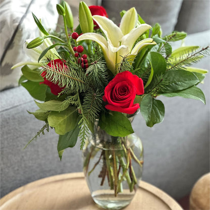 Sparkling Snowflakes Bouquet –  Homestead Flower Company Inc, Homestead FL