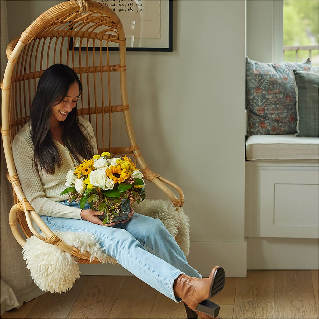 Luminous Morning Bouquet –  Homestead Flower Company Inc, Homestead FL