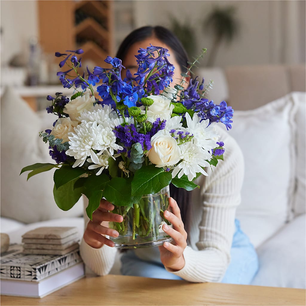 Cerulean Waves Bouquet –  Homestead Flower Company Inc, Homestead FL