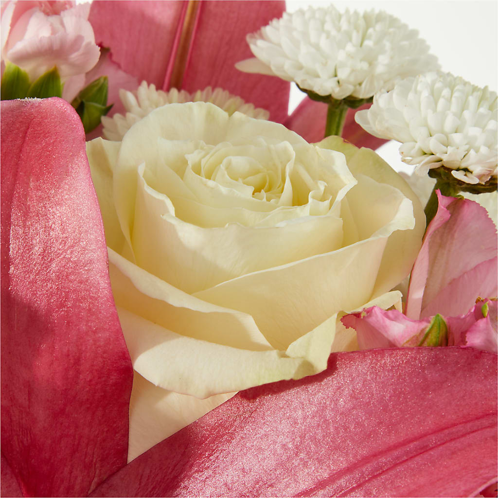 Piece of Cake Bouquet –  Homestead Flower Company Inc, Homestead FL
