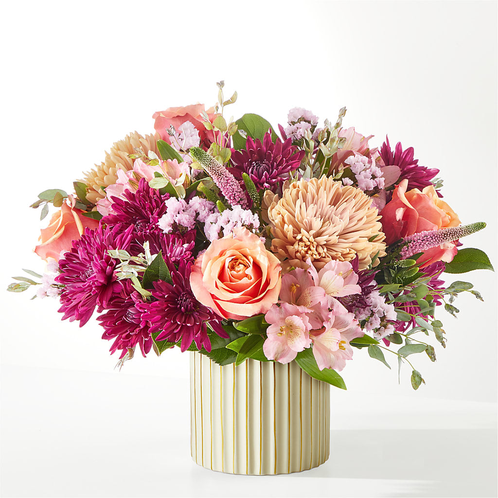 Berry Cobbler Bouquet with Ivory Vase –  Homestead Flower Company Inc, Homestead FL