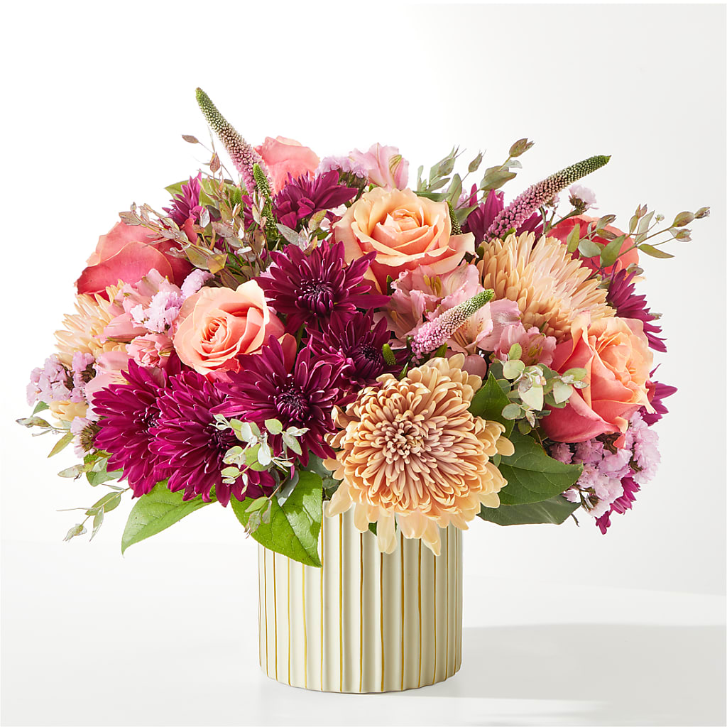 Berry Cobbler Bouquet with Ivory Vase –  Homestead Flower Company Inc, Homestead FL