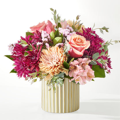 Berry Cobbler Bouquet with Ivory Vase –  Homestead Flower Company Inc, Homestead FL