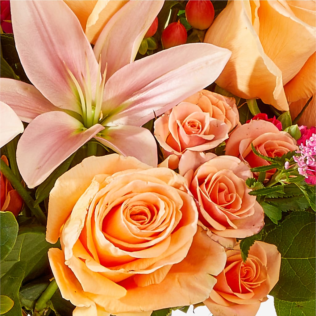 Bisous Bouquet –  Homestead Flower Company Inc, Homestead FL