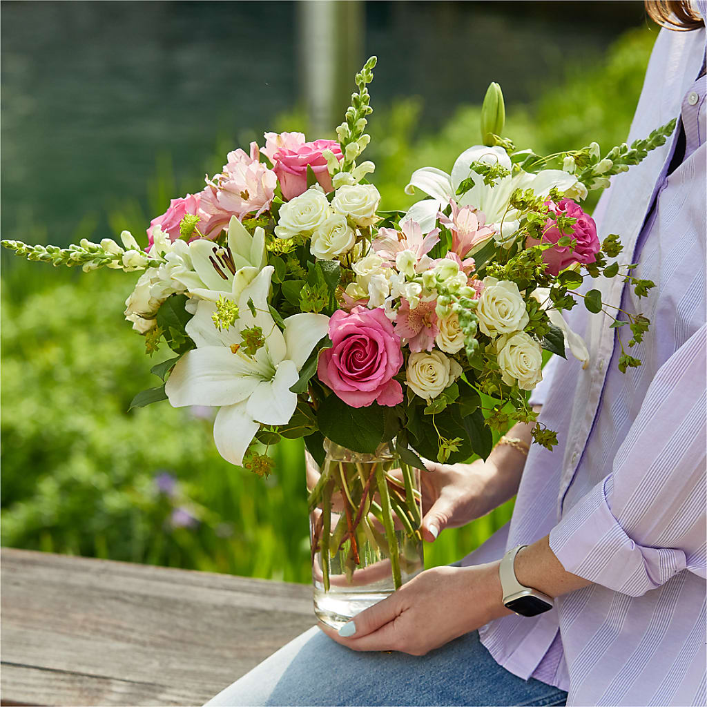 Fondly Bouquet –  Homestead Flower Company Inc, Homestead FL